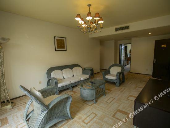 RGHCM Garden Resorts 13/21