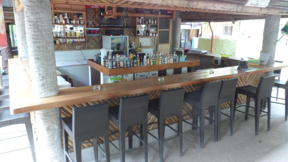 Little Mermaid Dive Resort 36/54