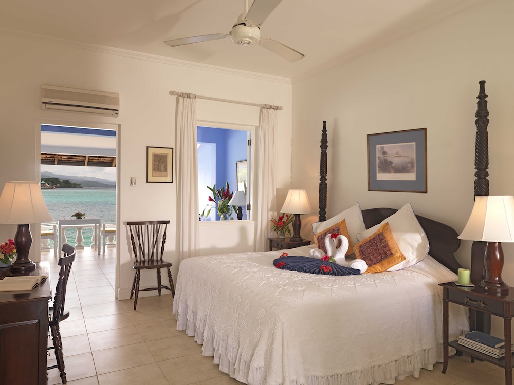 Premier Verandah Suite