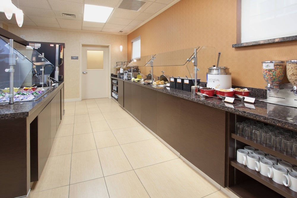 Residence Inn Salt Lake City Airport 22/29