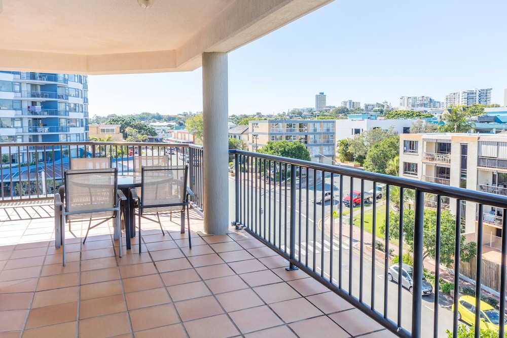 Belaire Place 26/50
