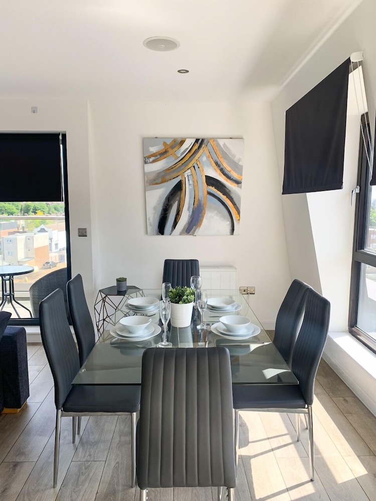 Morland House 39/50