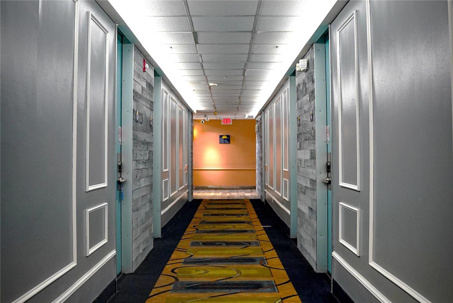 Days Inn by Wyndham Southington 13/25