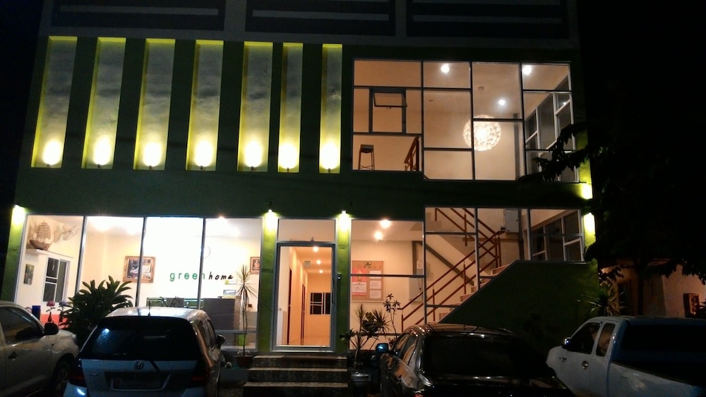 Green Home Resort 2/24
