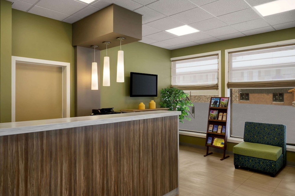 Super 8 By Wyndham Hearst On 5/48