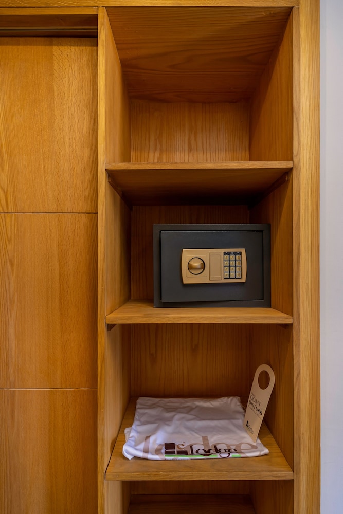 Dhara Residence E2 Lodge Hotel 26/46