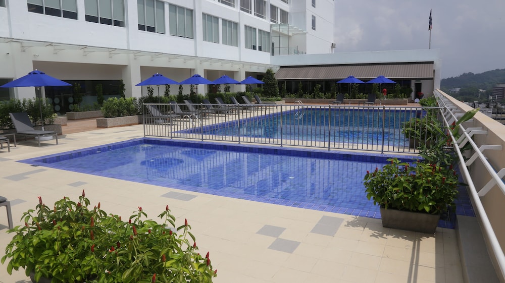 Novotel Taiping Perak 4/64