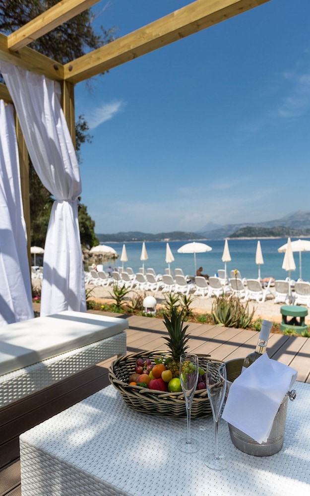 Hilton Lopud Beach Resort and Spa 39/50
