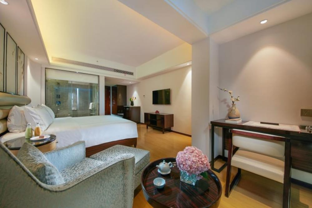 The Hotel V (Zhenjiang Jingkou) 19/25