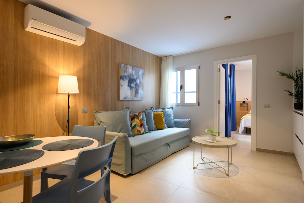 Canteras Urban Beach Apartments 38/47