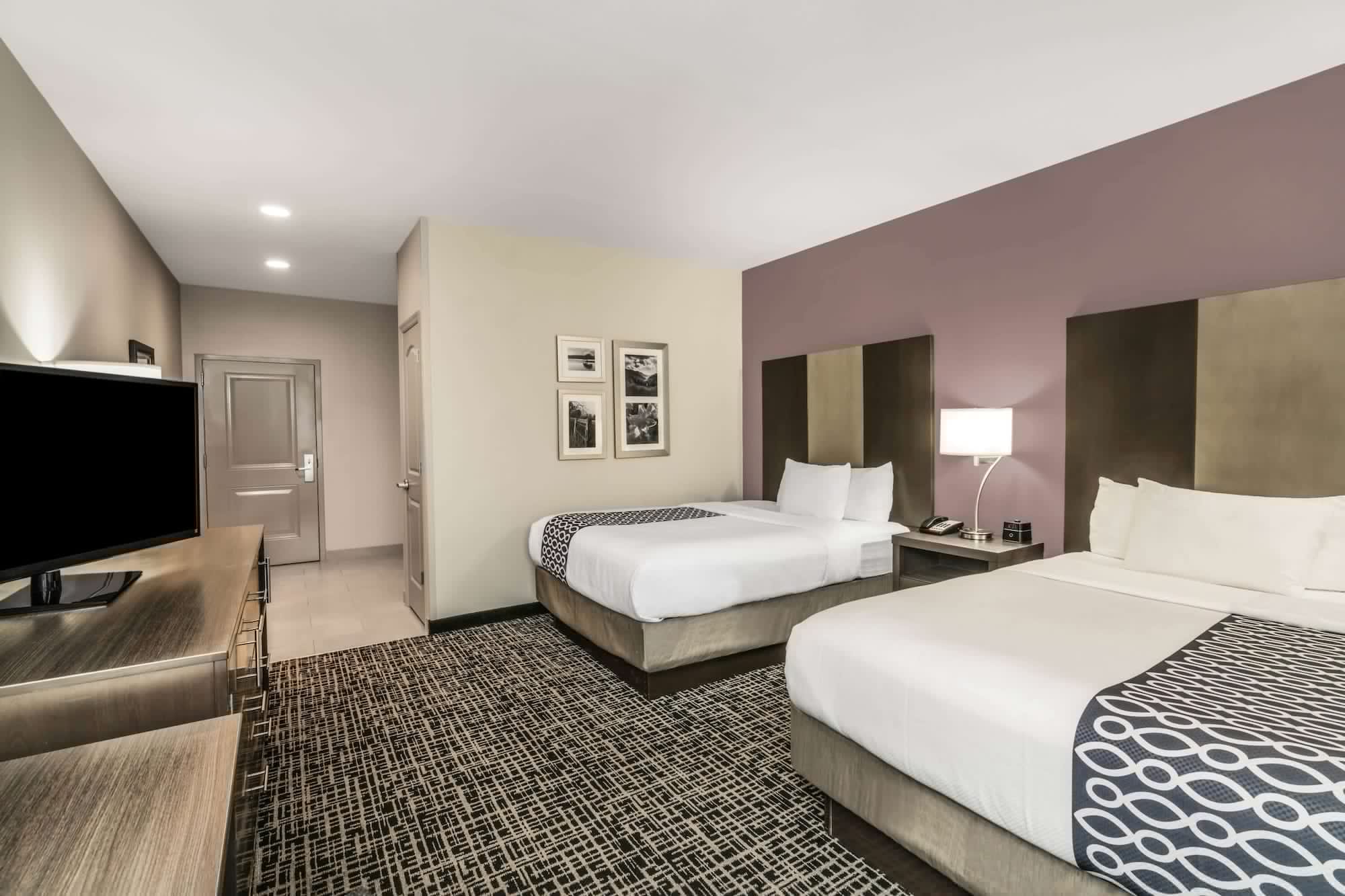 غرفة تنفيذية بسريرين كوين، La Quinta Inn & Suites by Wyndham Chattanooga - Lookout Mtn 8/10