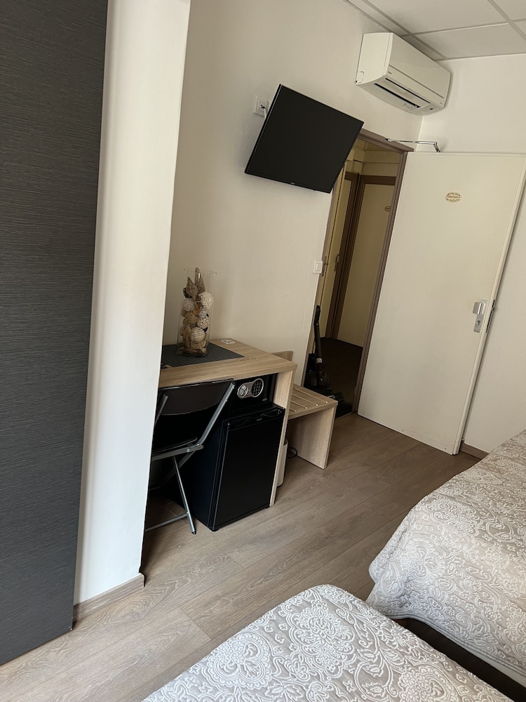 Hotel Lutetia 27/40