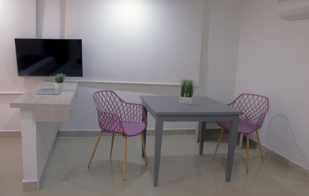 Suite Comfort Hotel 56/65