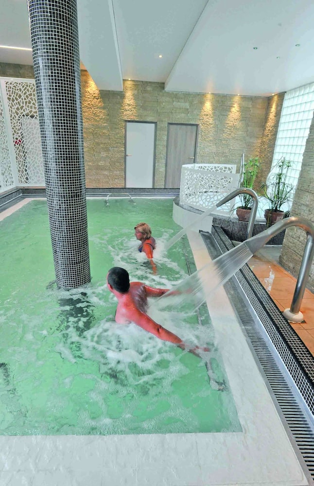 sport_facililities