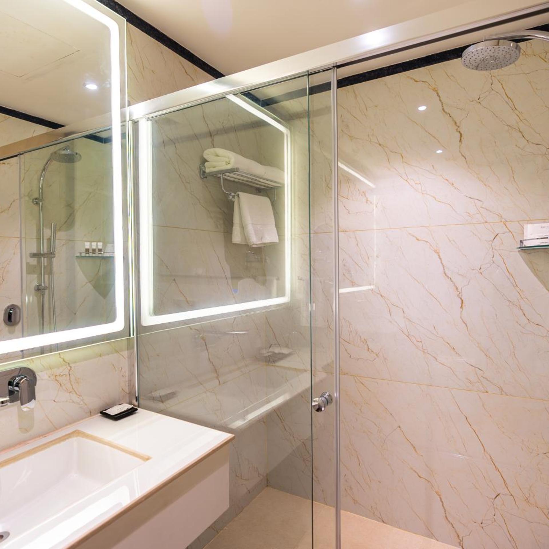 Clarks Inn Express Ayodhya 26/28