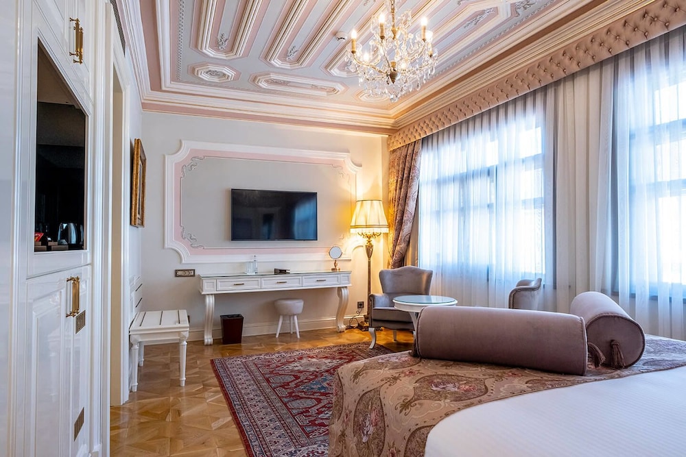 Ortakoy Hotel 38/43