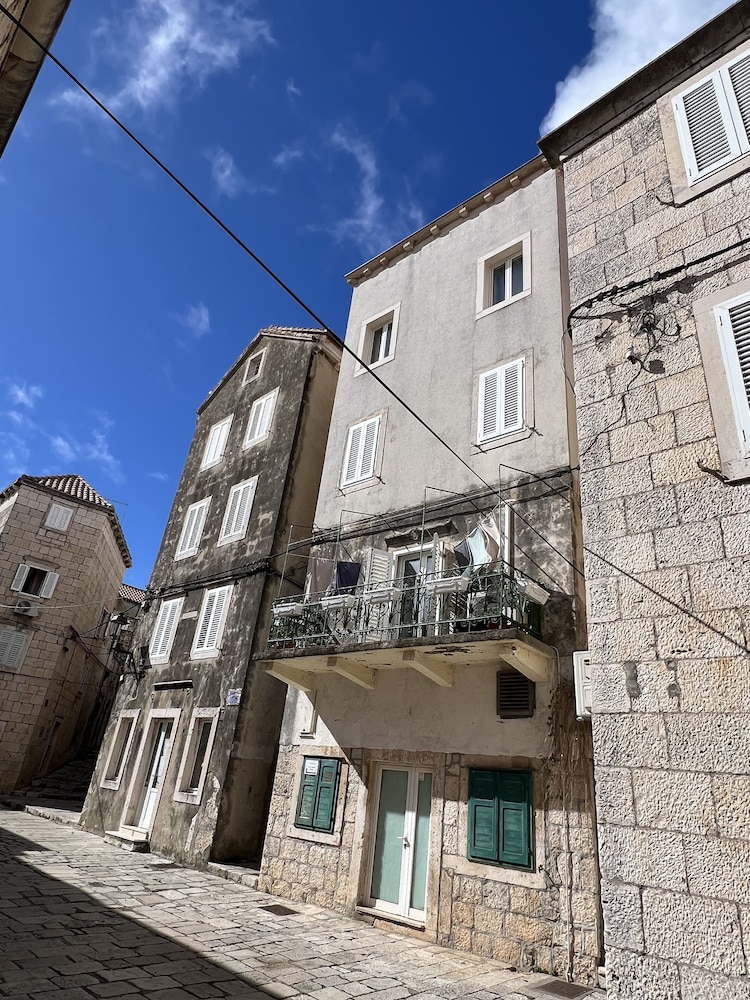 Apartments And Rooms Katija Egon 1/50