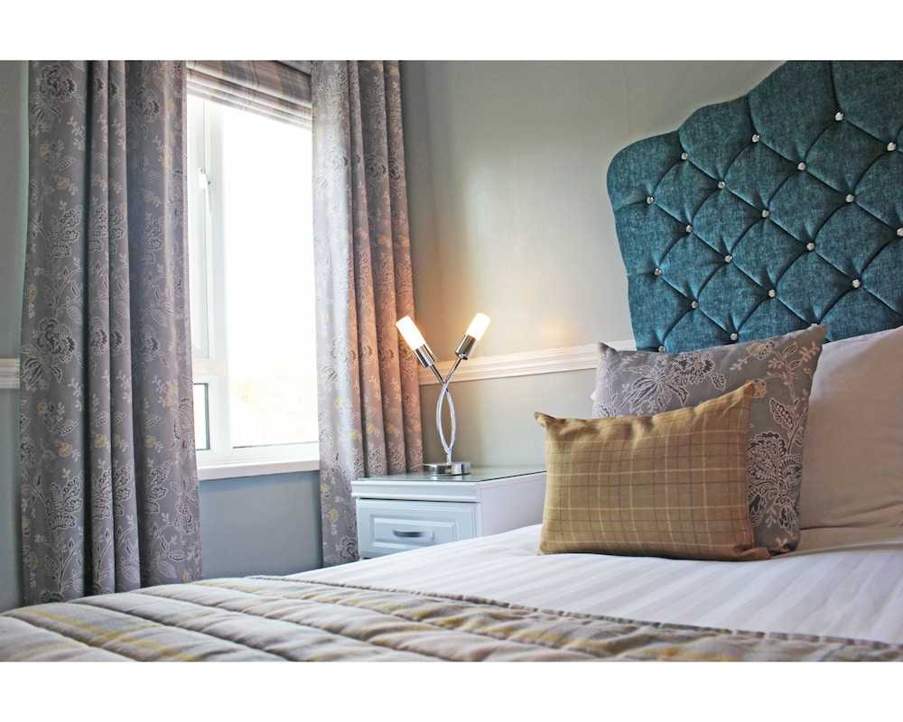 The Millbrook B & B 24/50