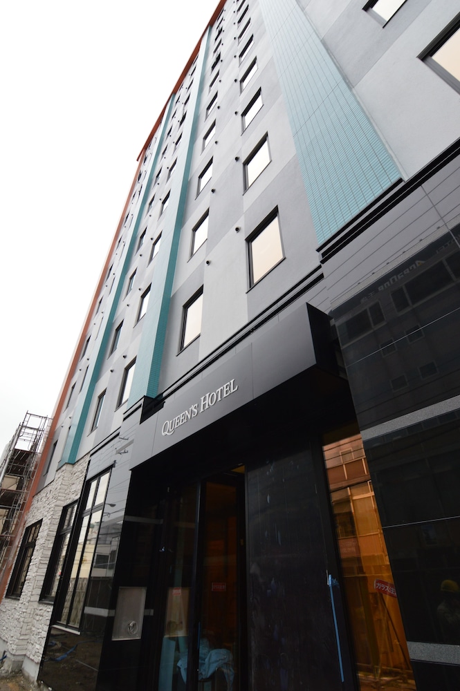 Queen's Hotel Chitose 1/58