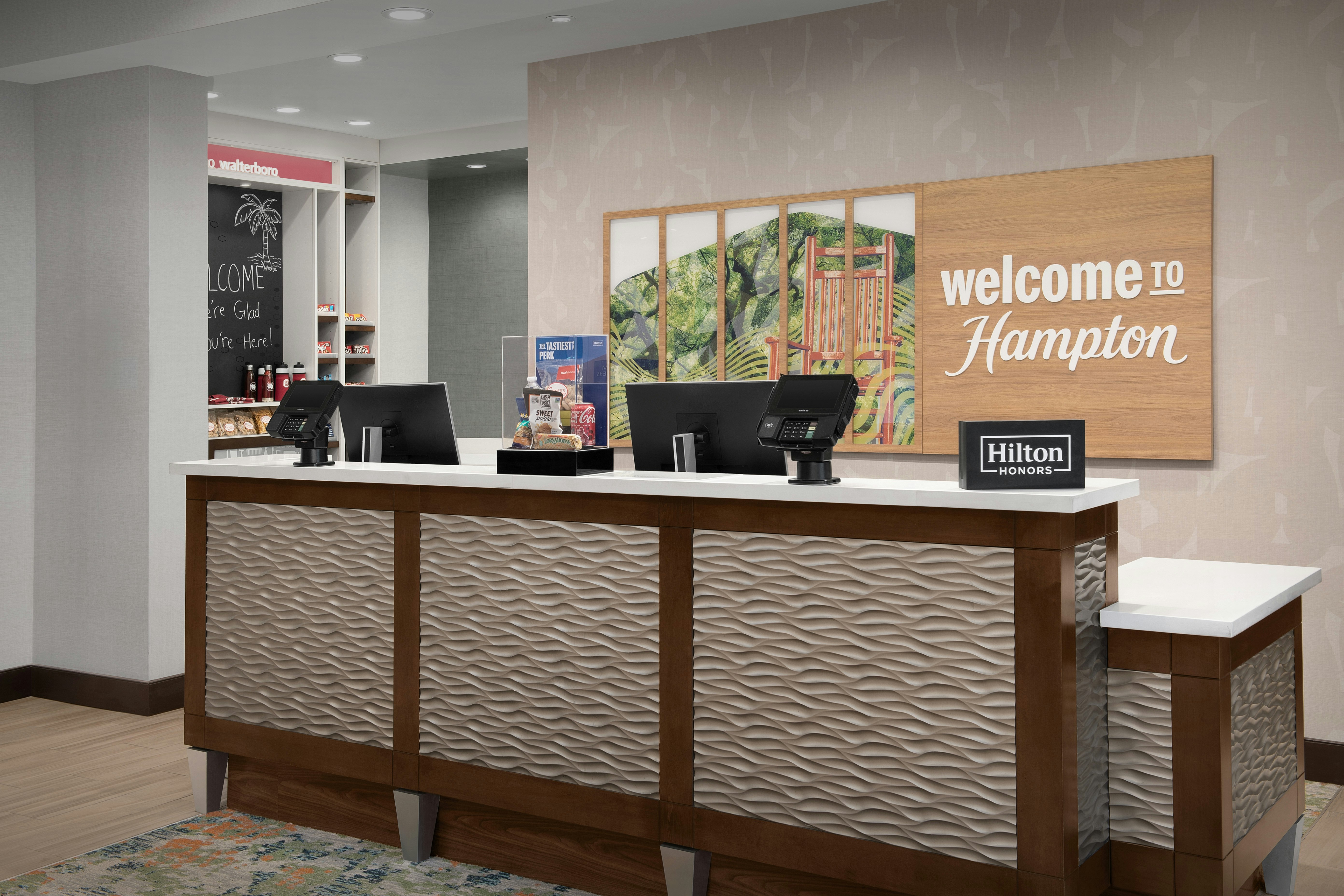 Hampton Inn & Suites Walterboro 7/53