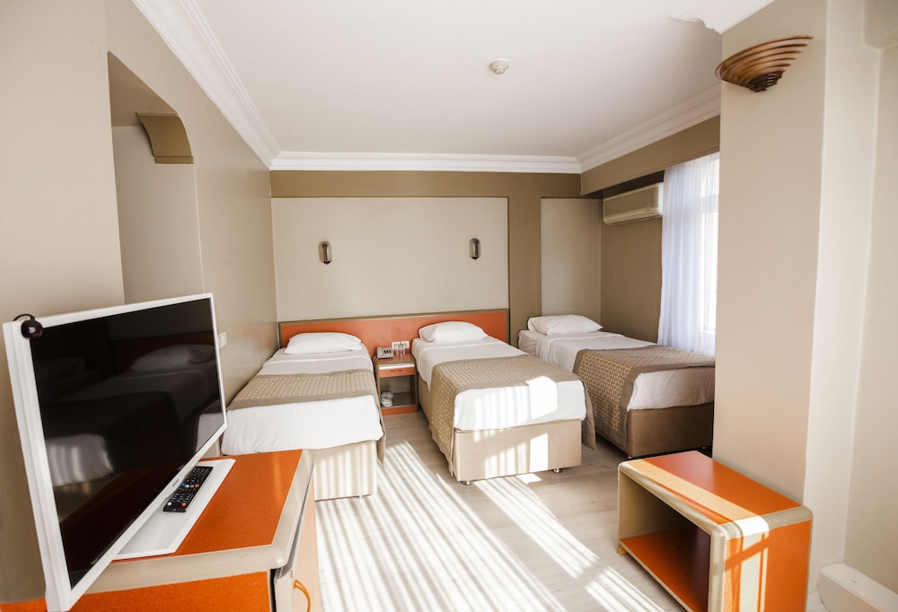 Hotel Sahinler 18/38