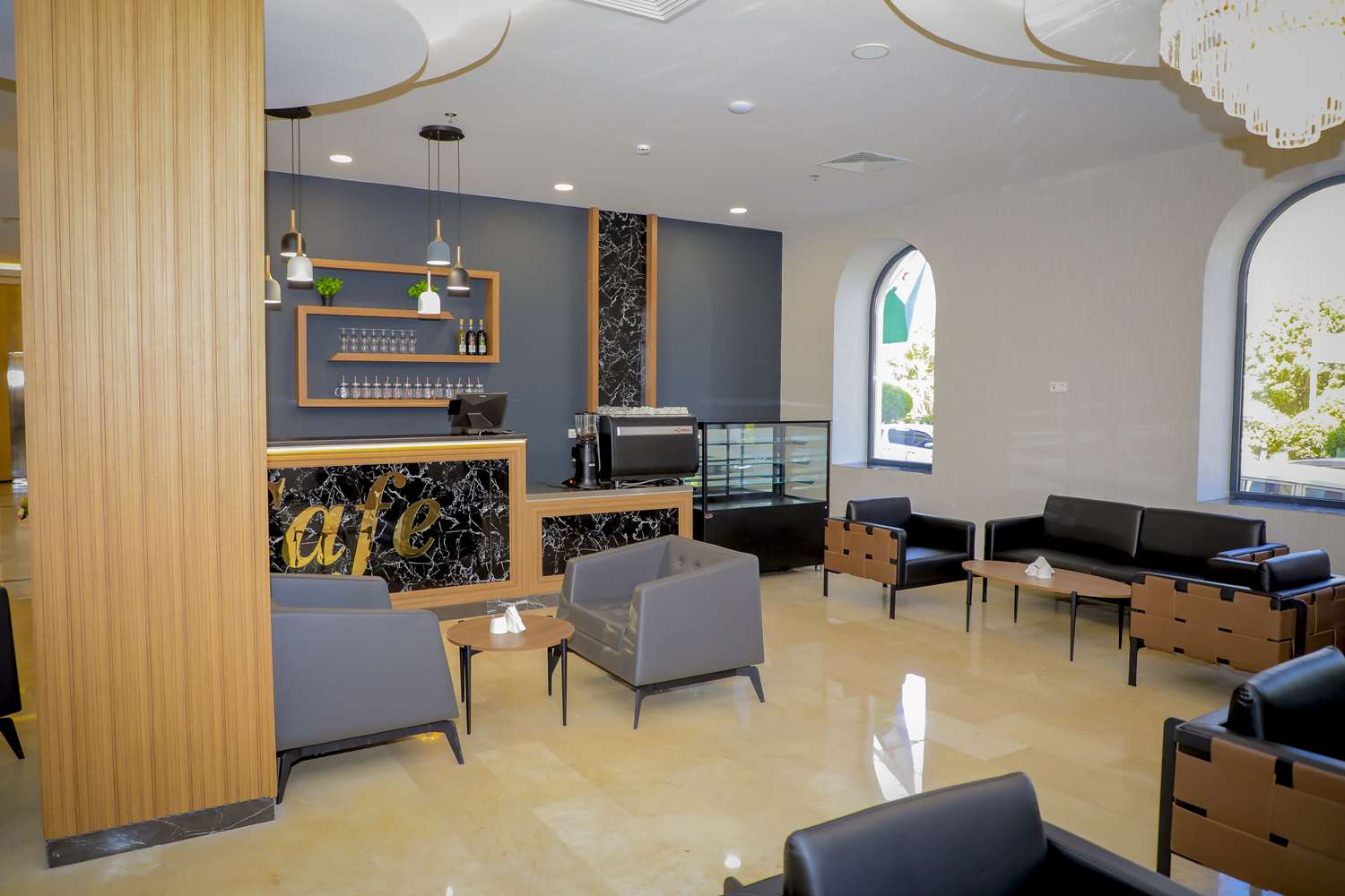 Best Western Premier DJ Hotel 23/27