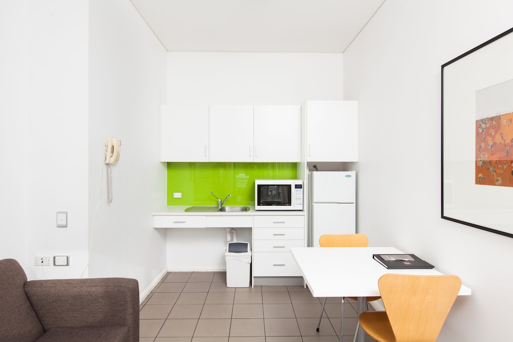 Majestic Oasis Apartments 50/57