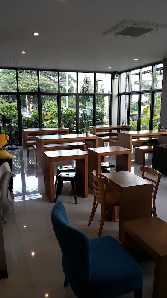 Bird Day Boutique Hotel 29/37