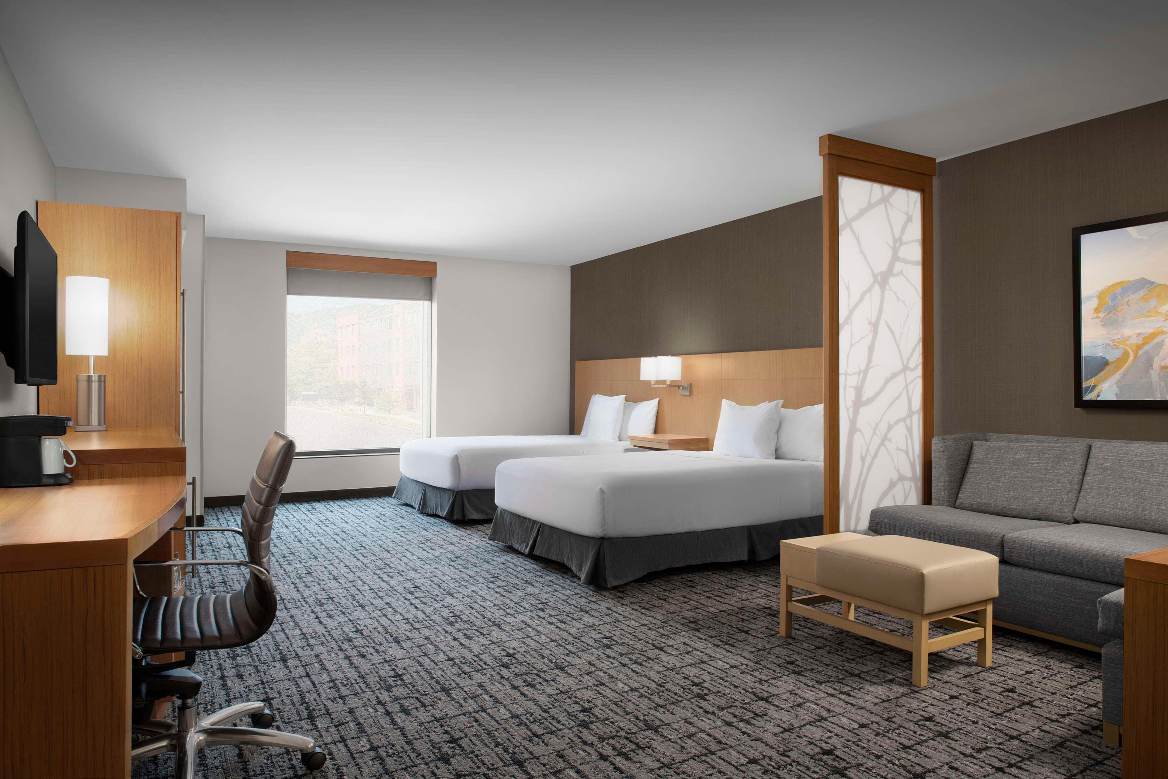 Room, 2 Queen Beds