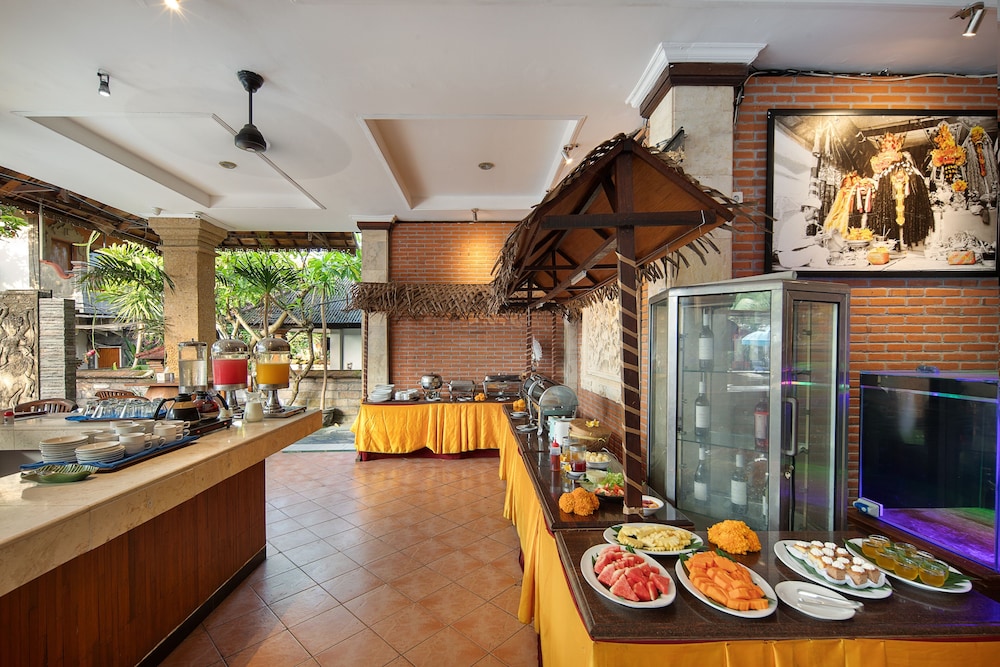 Legian Village Beach Resort 72/75