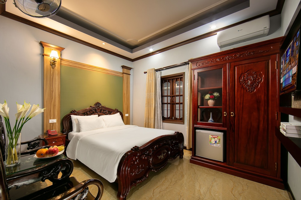 Nam Hai Hotel Hanoi 9/22