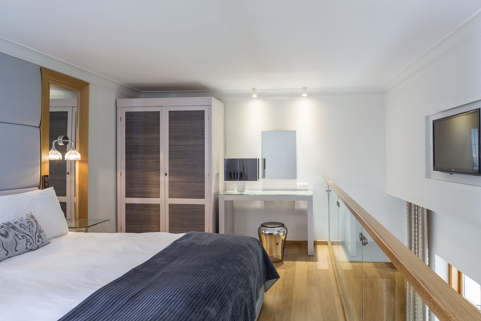 JUNIOR SUITE, DOUBLE BED