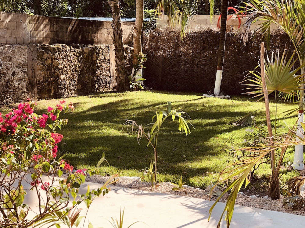 Tierra Maya Hotel Spa & Sanctuary 60/68