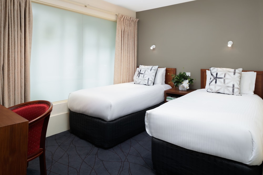 The Victoria Hotel Melbourne 20/68
