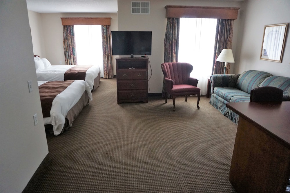 River Hills Hotel 31/66