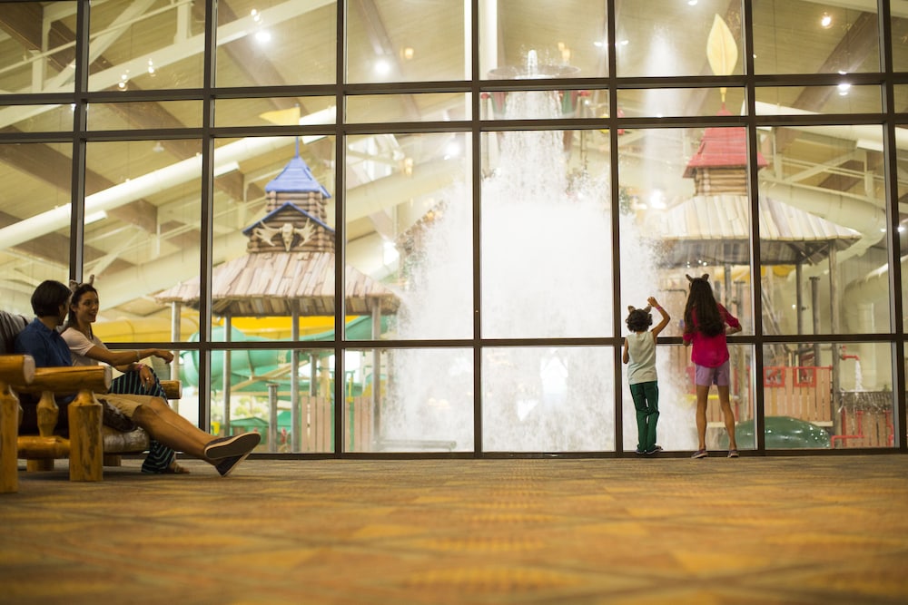 Great Wolf Lodge Grapevine 40/59