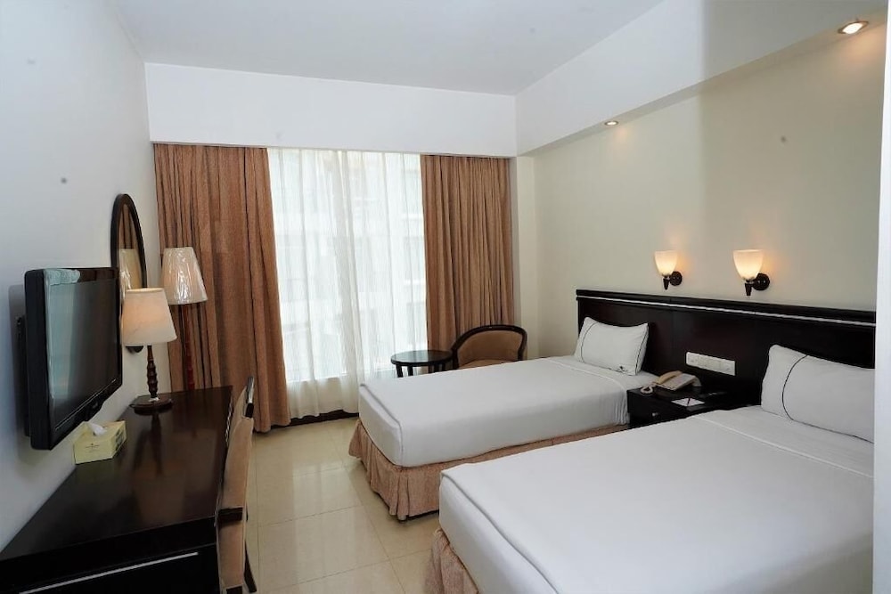 Junior Suite, Queen Bed