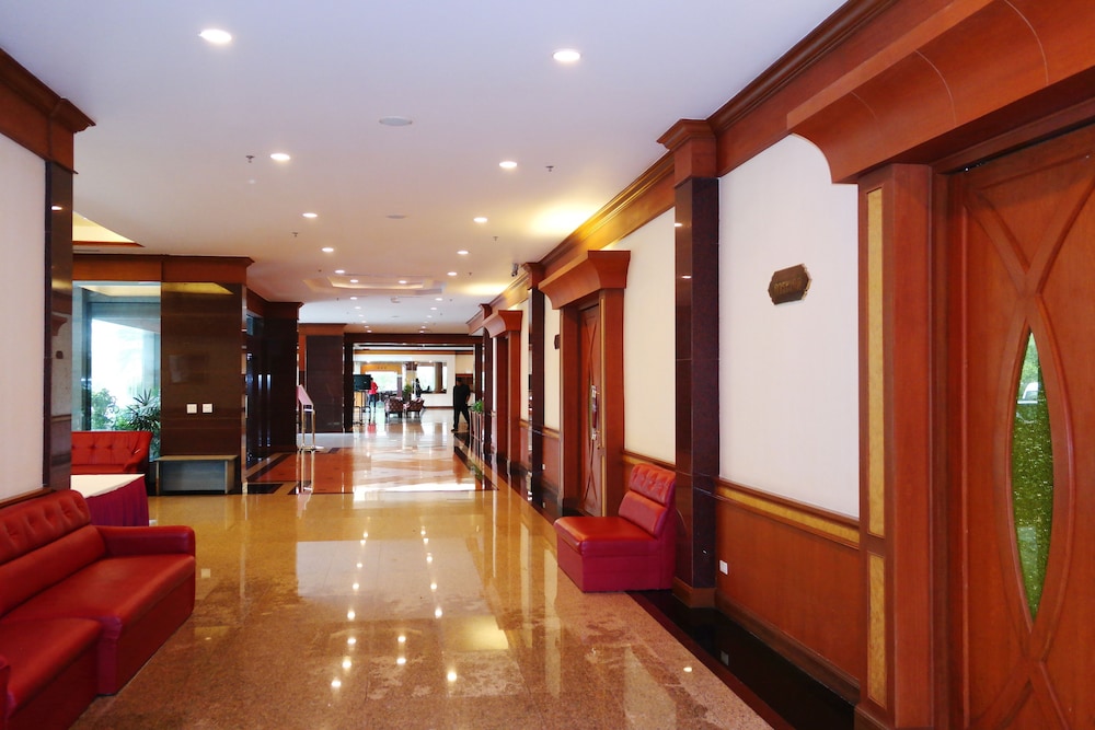 Grand Park Hotel 54/69