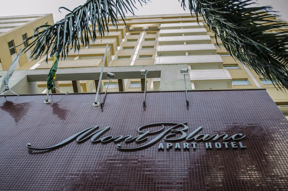 Mont Blanc Apart Hotel Duque de Caxias 1/46