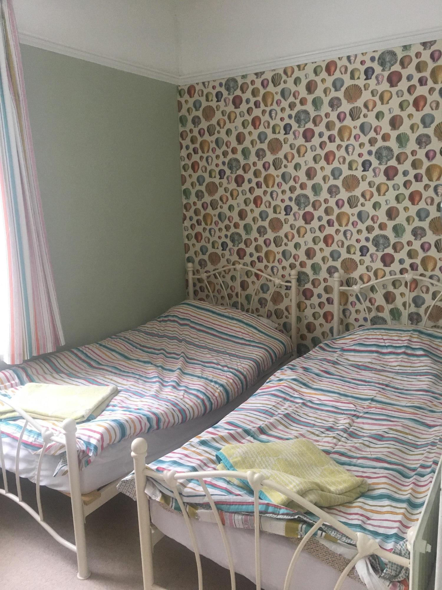 Suite, King and Twin Beds, Scenic View, Private Bathroom