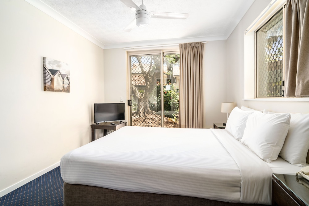 Room at Turtle Beach Resort, GOLD COAST