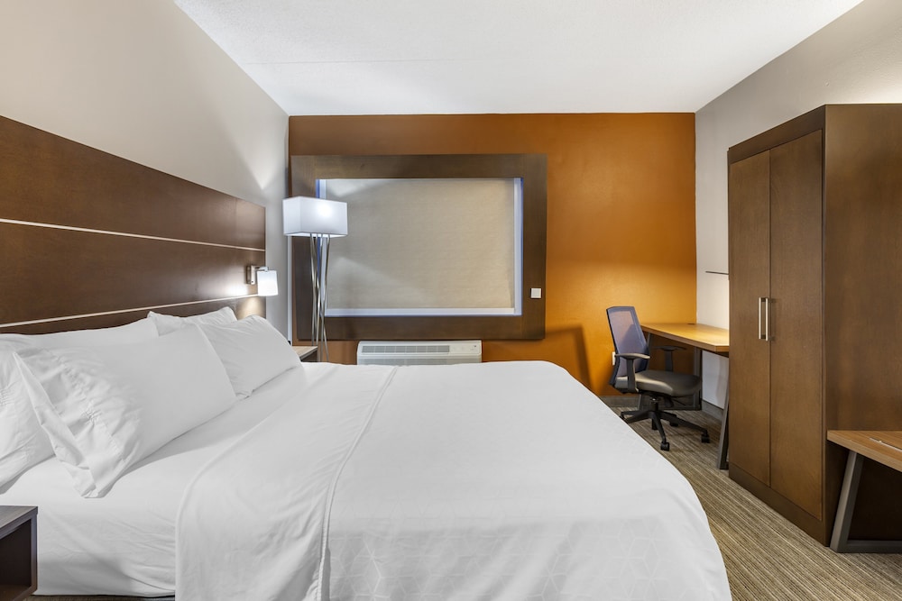 Holiday Inn Express Branson-Green Mountain Drive 29/72