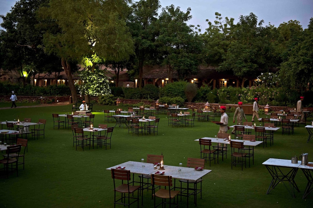 WelcomHeritage Bal Samand Lake Palace 26/47