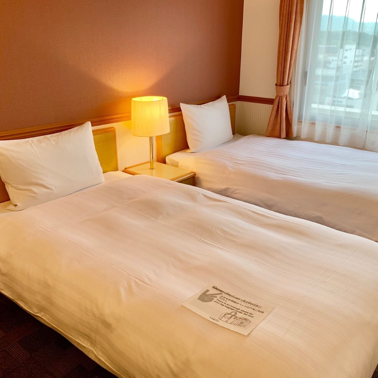 STANDARD, TWIN BEDS