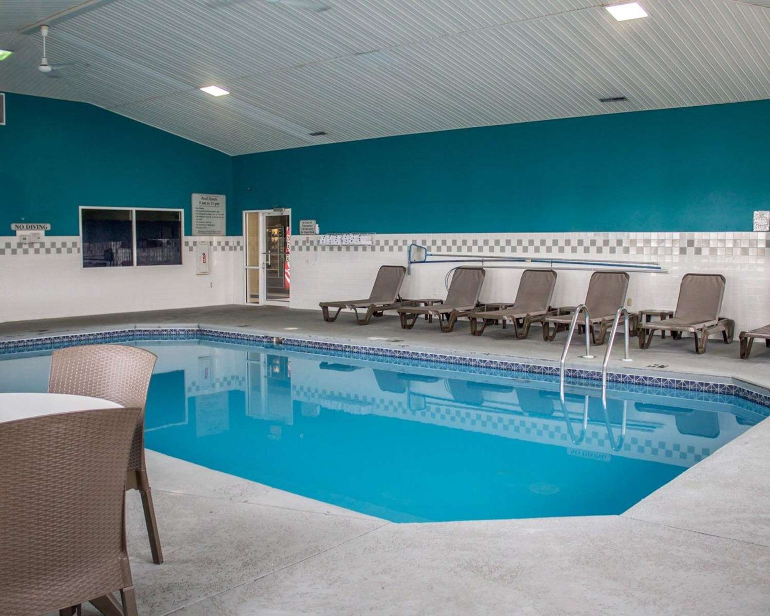 Sleep Inn Sandusky, OH 34/35