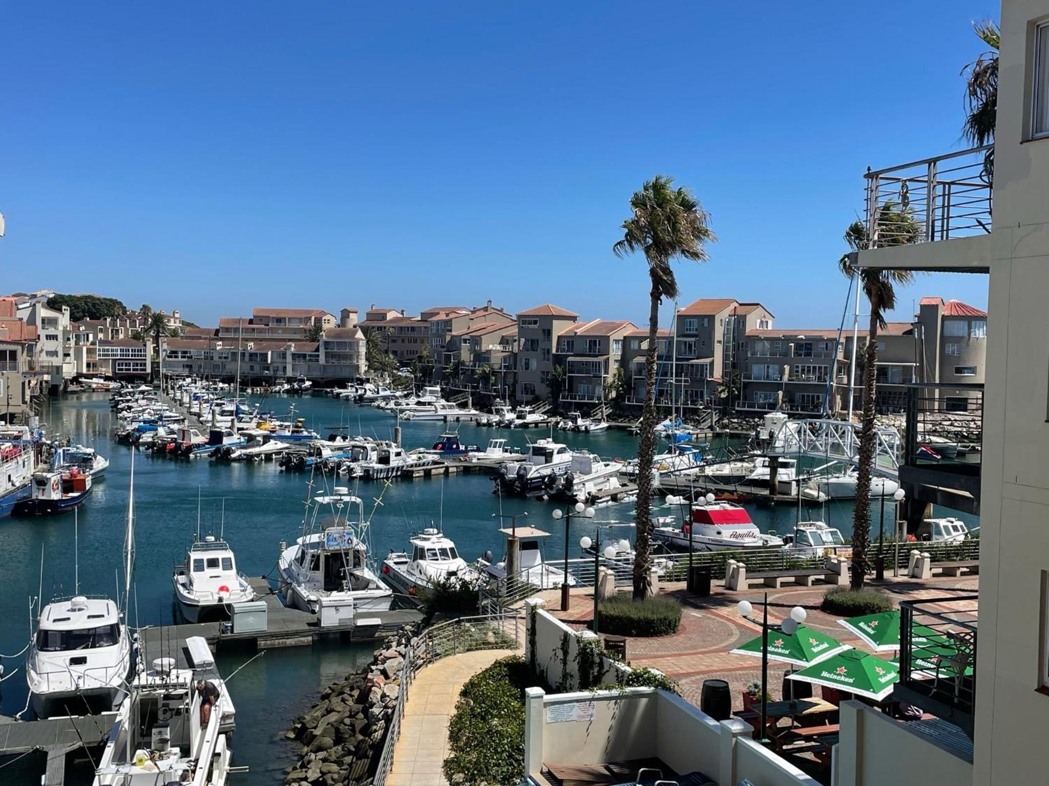 Port St Francis Ships Bell Apartments 10/18