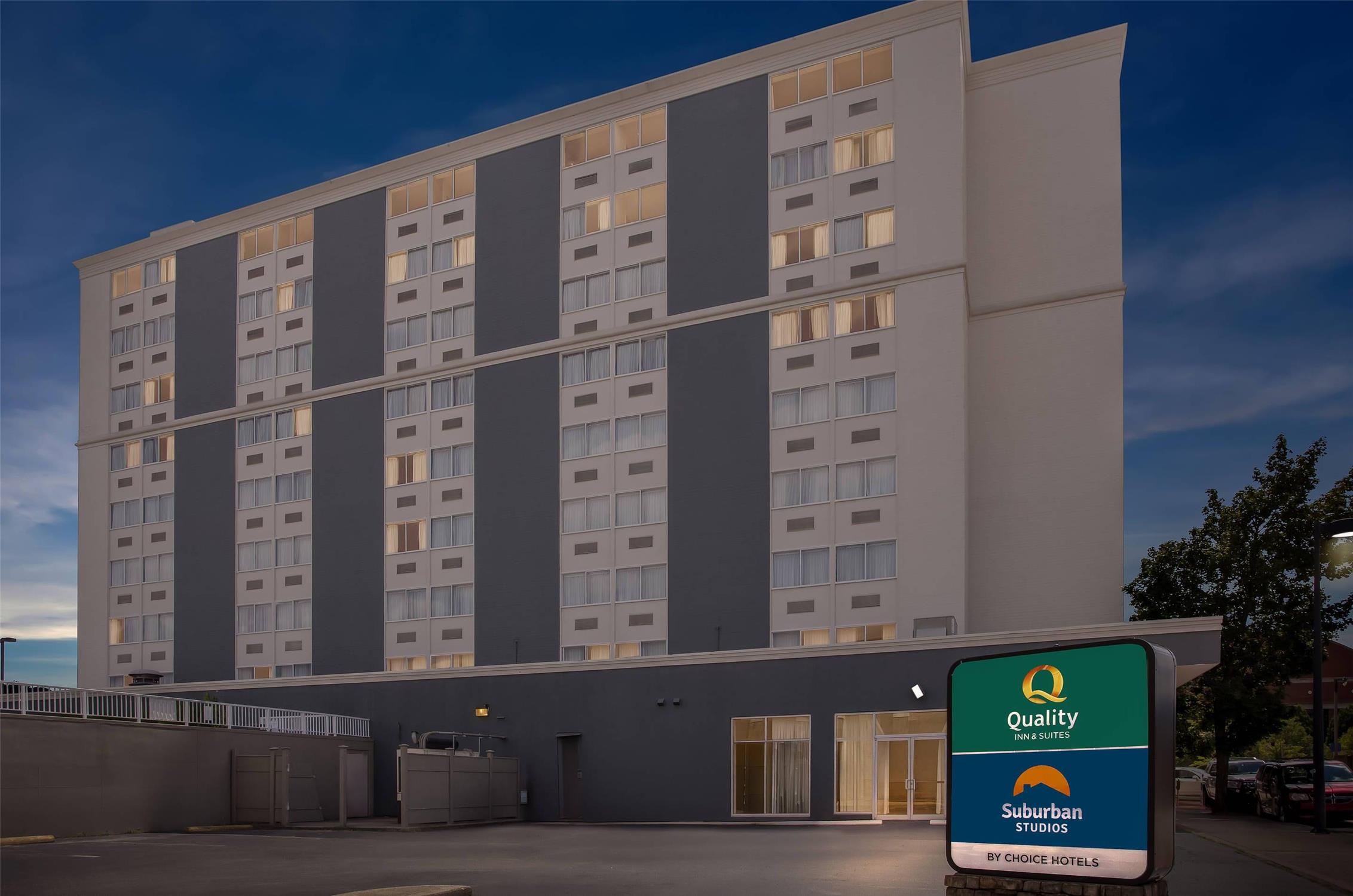 Quality Inn & Suites Charleston - Civic Center 3/28