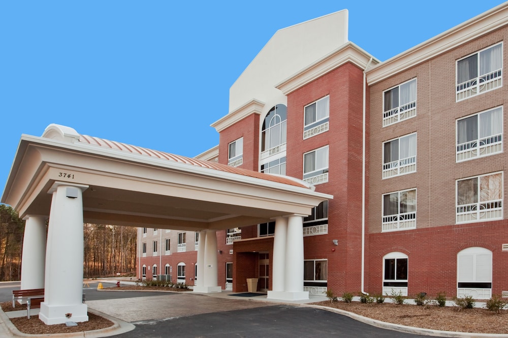 Holiday Inn Express Hotel and Suites Raleigh Sw Nc State 5/80