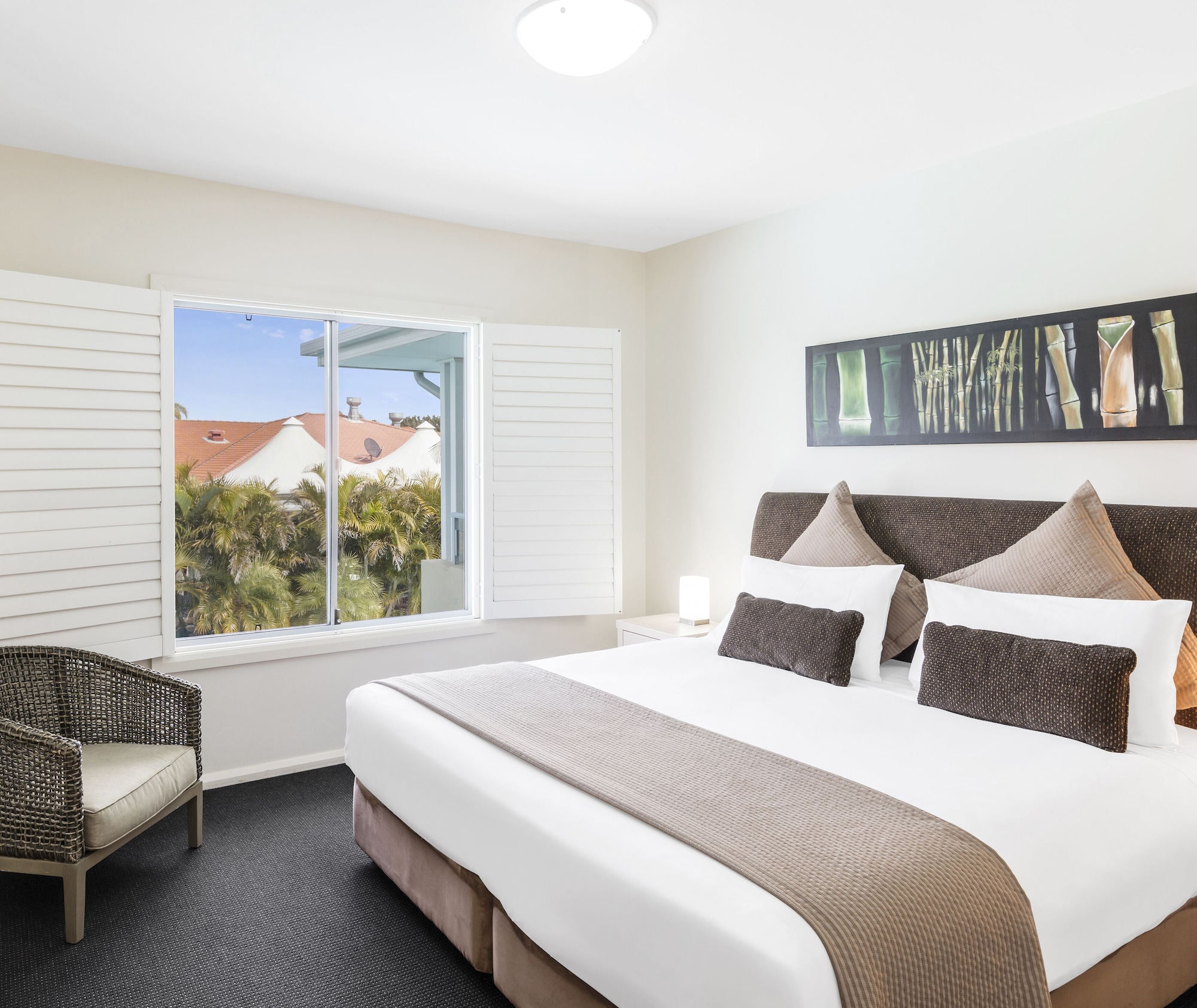 Lagoon, Studio, King Bed