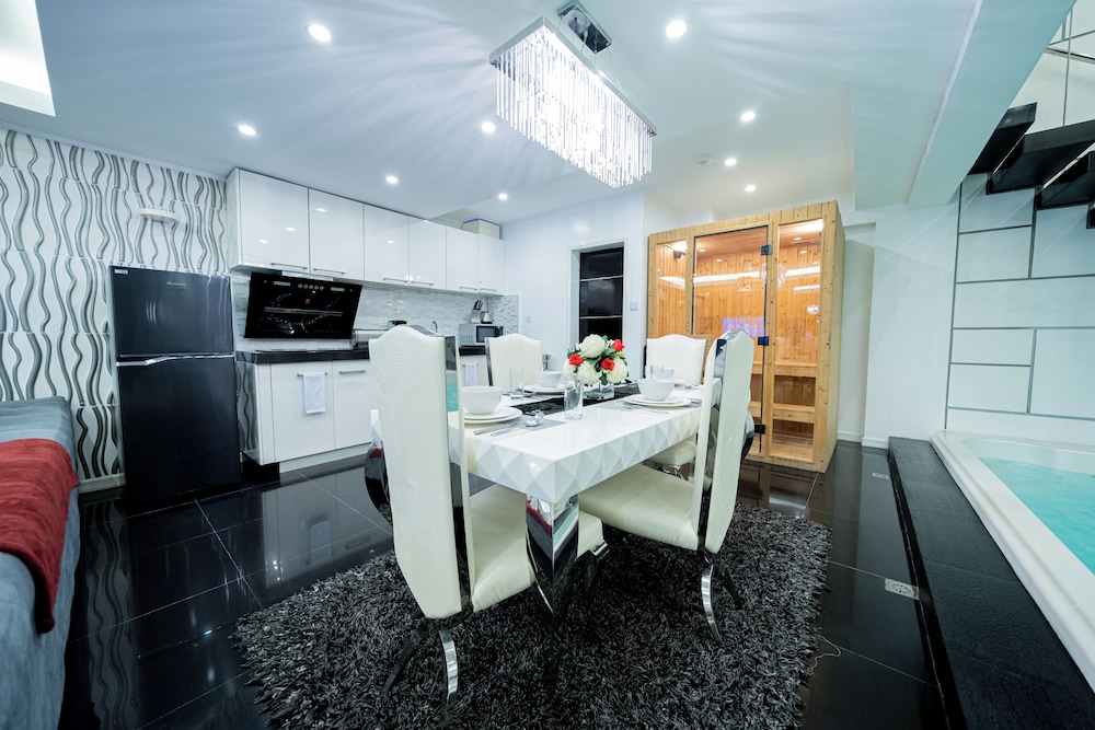 Luks Lofts Hotel & Residences 43/50